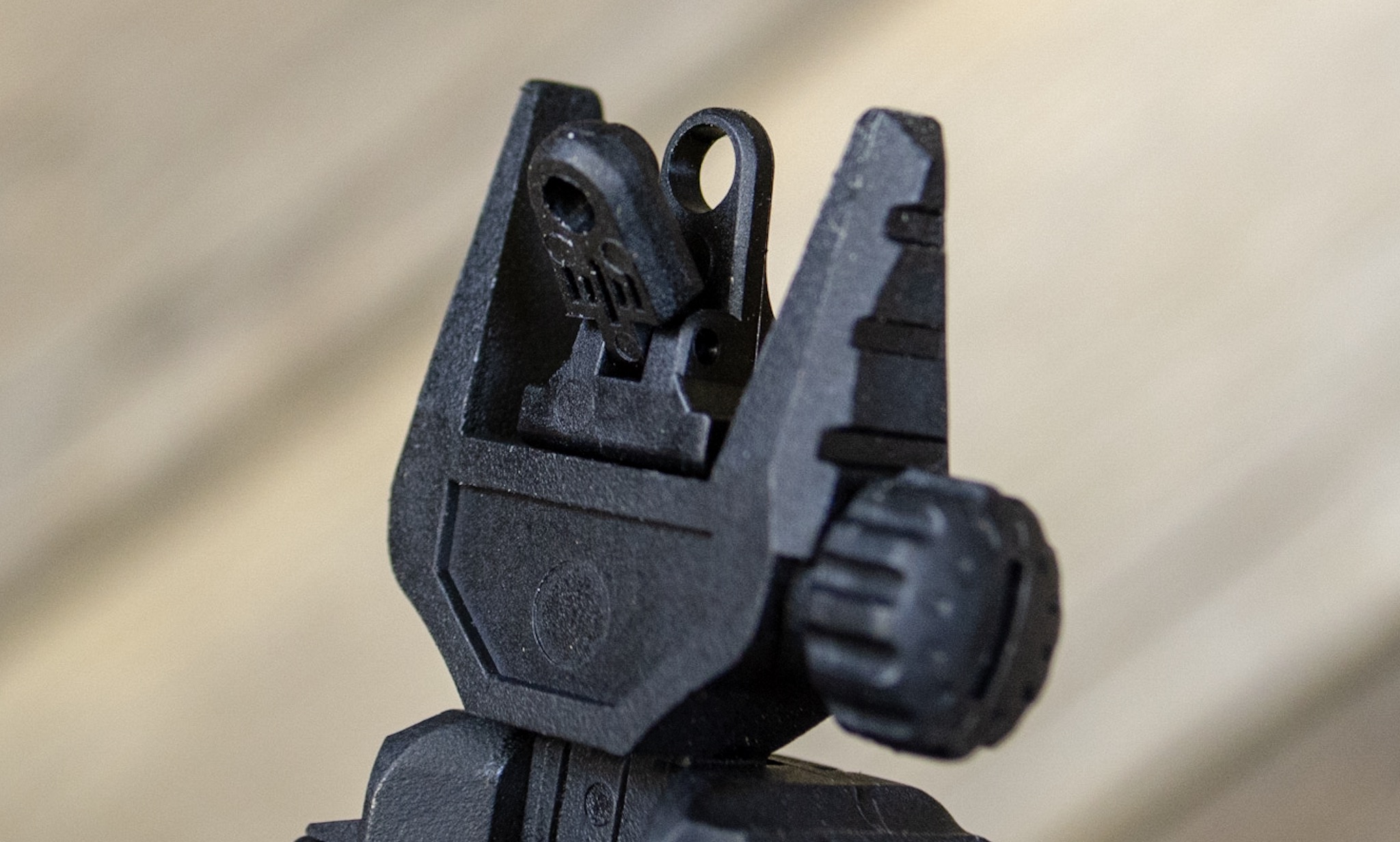 The rear sight has a "flip" feature that allows you to choose large or small aperture.